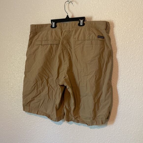 Mens columbia Shorts - Picture 4 of 6